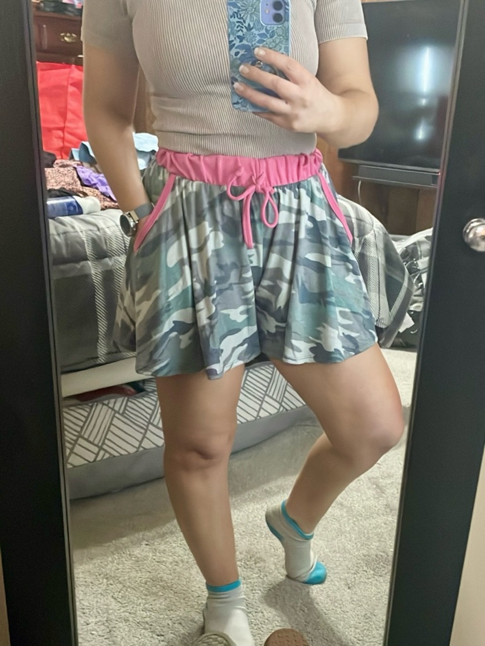 NWOT haptics camo with pink outline shorts